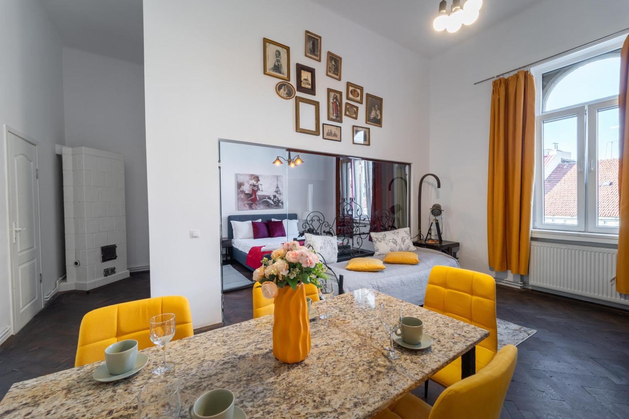 Noble 5 Star House In Unirii Plaza Βίλα Κλουζ-Ναπόκα Εξωτερικό φωτογραφία